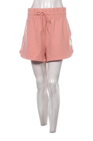 Pantaloni scurți de femei PUMA, Mărime L, Culoare Mov deschis, Preț 78,74 Lei, #137215897
