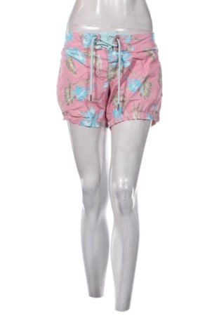 Pantaloni scurți de femei Superdry, Mărime XL, Culoare Multicolor, Preț 134,34 Lei, #137280655