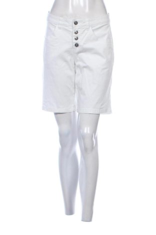 Pantaloni scurți de femei Body Flirt, Mărime L, Culoare Alb, Preț 61,02 Lei, #137303794