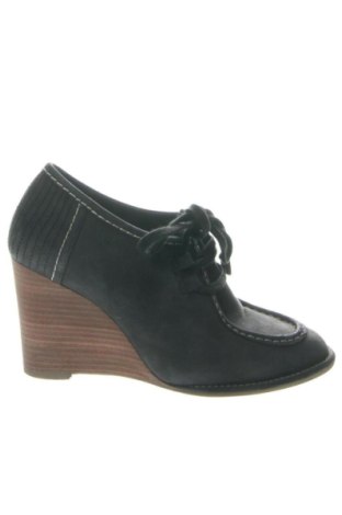 Дамски обувки Clarks, Размер 37, Цвят Сив, Цена 52,00 €, #137315451