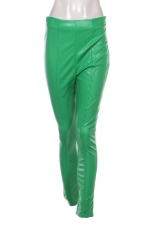 Pantaloni de femei Boohoo, Mărime M, Culoare Verde, Preț 49,60 Lei, #137210119