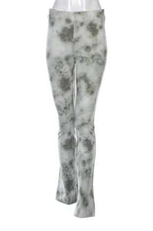 Pantaloni de femei Zara, Mărime S, Culoare Multicolor, Preț 78,74 Lei, #137282021