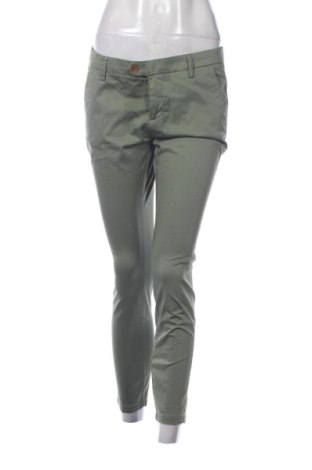 Pantaloni de femei At.P.Co, Mărime L, Culoare Verde, Preț 121,51 Lei, #137285919