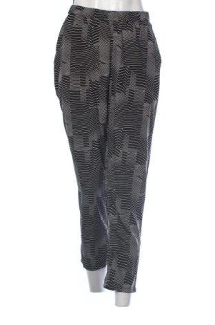Pantaloni de femei Soaked In Luxury, Mărime XL, Culoare Multicolor, Preț 146,31 Lei, #137296475