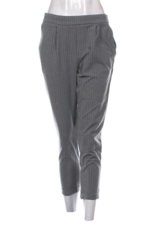 Pantaloni de femei Pull&Bear, Mărime M, Culoare Gri, Preț 52,00 Lei, #137305149
