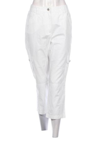 Pantaloni de femei Unbranded, Mărime L, Culoare Alb, Preț 89,23 Lei, #137321819