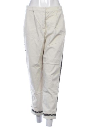Дамски панталон Weekend Max Mara, Размер L, Цвят Екрю, Цена 66,00 €, #137260552