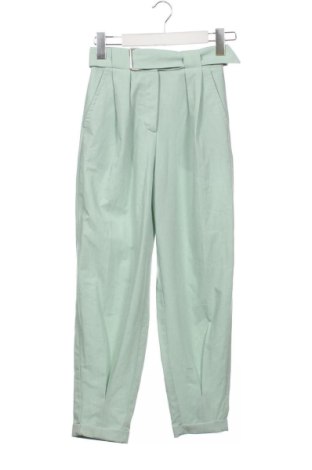 Pantaloni de femei Bershka, Mărime XS, Culoare Verde, Preț 57,00 Lei, #137279248