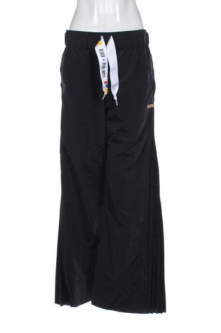 Pantaloni de femei Reebok, Mărime M, Culoare Negru, Preț 125,98 Lei, #137294741