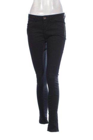 Pantaloni de femei Guess, Mărime M, Culoare Negru, Preț 173,22 Lei, #137296396