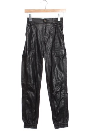 Дамски панталон Bershka, Размер XS, Цвят Черен, Цена 10,48 €, #137315460