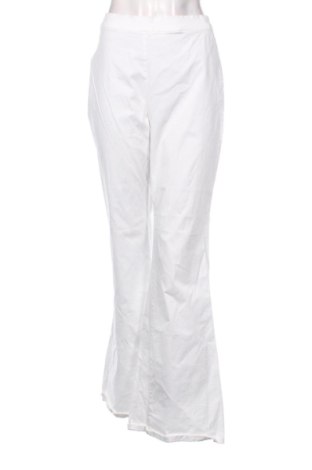 Damenhose United Colors Of Benetton, Größe XL, Farbe Weiß, Preis 21,00 €, #137336097
