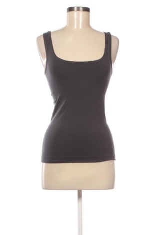 Damski sportowy top Focenza, Rozmiar S, Kolor Czarny, Cena 33,91 zł, #137319698