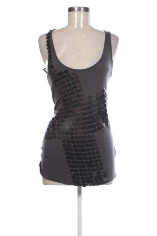 Top de femei Unbranded, Mărime M, Culoare Gri, Preț 53,31 Lei, #137297841