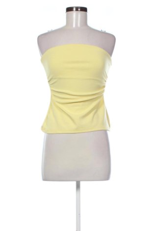 Top de femei Pull&Bear, Mărime XS, Culoare Galben, Preț 57,74 Lei, #137328184