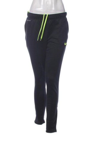 Dámske tepláky Nike, Veľkosť M, Farba Čierna, Cena  30,23 €, #137285888