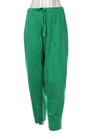 Pantaloni trening de femei Unbranded, Mărime 3XL, Culoare Verde, Preț 104,54 Lei, #137304065