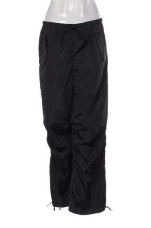 Pantaloni trening de femei SHEIN, Mărime S, Culoare Negru, Preț 36,74 Lei, #137312791