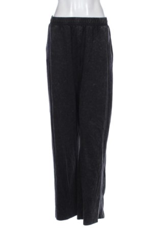 Pantaloni trening de femei ONLY, Mărime M, Culoare Negru, Preț 43,27 Lei, #137323255