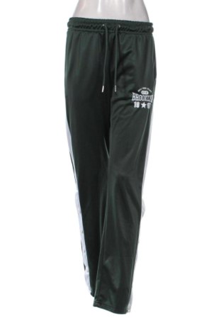 Pantaloni trening de femei Chicoree, Mărime M, Culoare Verde, Preț 55,00 Lei, #137281156
