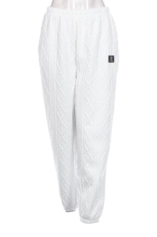 Pantaloni trening de femei Unbranded, Mărime M, Culoare Alb, Preț 62,99 Lei, #137337490