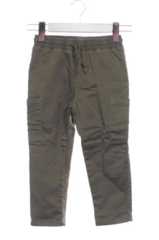 Gyerek nadrág LC Waikiki, Méret 3-4y / 104-110 cm, Szín Zöld, Ár 2 837 Ft, #137270884