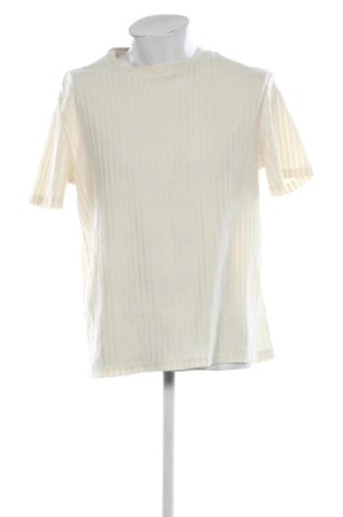 Tricou de bărbați SHEIN, Mărime M, Culoare Ecru, Preț 47,24 Lei, #137200326