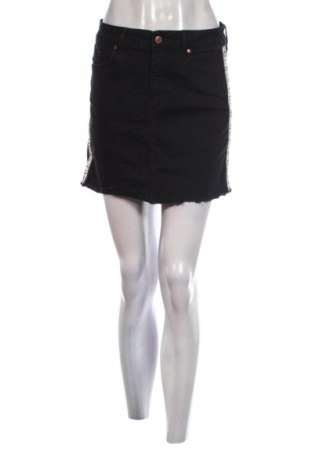 Пола Guess, Размер M, Цвят Черен, Цена 25,00 €, #137275375