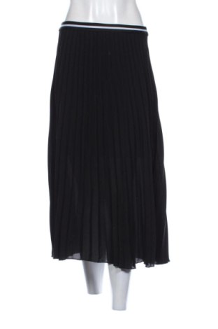 Пола Stradivarius, Размер M, Цвят Черен, Цена 12,00 €, #137294065