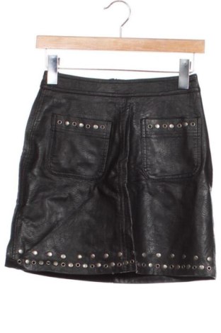 Пола Stradivarius, Размер XS, Цвят Черен, Цена 8,00 €, #137317541