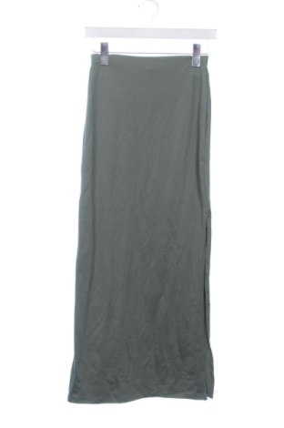 Fustă Bershka, Mărime XS, Culoare Verde, Preț 70,99 Lei, #137140793