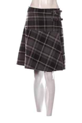 Fustă Yessica, Mărime M, Culoare Multicolor, Preț 35,53 Lei, #137319658