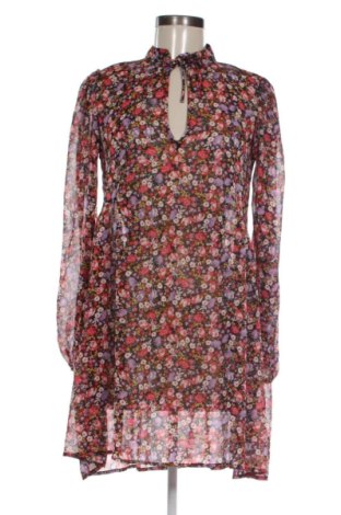 Rochie Stradivarius, Mărime M, Culoare Multicolor, Preț 62,99 Lei, #137214493