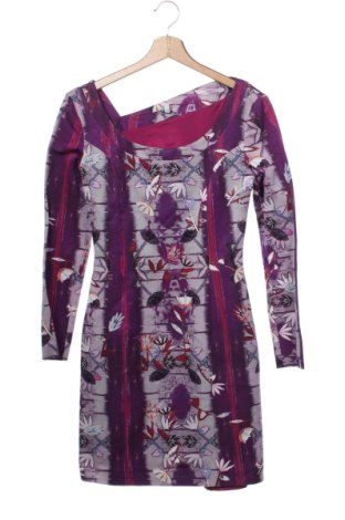 Rochie Versace Jeans, Mărime S, Culoare Multicolor, Preț 405,00 Lei, #137246884