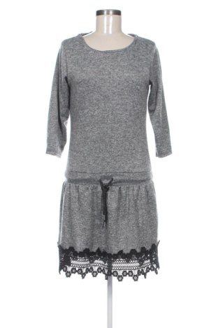 Ruha Unbranded, Méret M, Szín Szürke, Ár 2 345 Ft, #137286980
