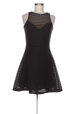 Rochie Guess, Mărime M, Culoare Negru, Preț 215,21 Lei, #137293227