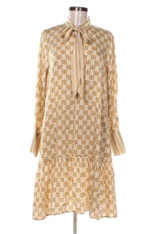 Rochie Beatrice. B, Mărime M, Culoare Multicolor, Preț 346,44 Lei, #137294463