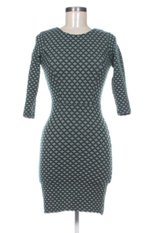 Рокля Stradivarius, Размер S, Цвят Многоцветен, Цена 20,00 €, #137294609