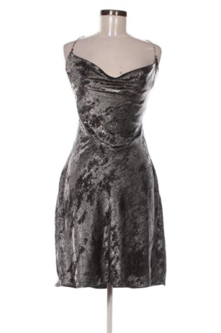 Rochie Guess, Mărime L, Culoare Argintiu, Preț 425,17 Lei, #137295071