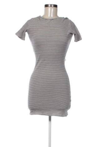 Rochie Pull&Bear, Mărime M, Culoare Multicolor, Preț 49,12 Lei, #137309814