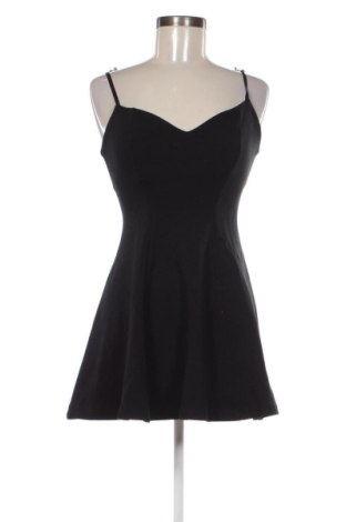 Rochie Zara, Mărime M, Culoare Negru, Preț 62,99 Lei, #137310457