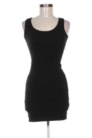 Rochie H&M, Mărime S, Culoare Negru, Preț 73,49 Lei, #137323059