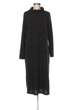 Šaty  Ivy Beau, Veľkosť L, Farba Sivá, Cena  23,62 €, #137329279