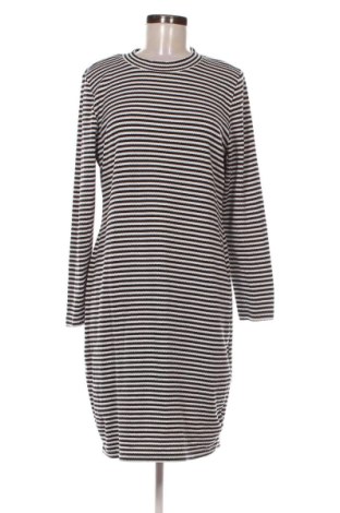 Φόρεμα Primark, Μέγεθος XXL, Χρώμα Πολύχρωμο, Τιμή 13,00 €, #137330905
