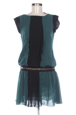 Rochie Rinascimento, Mărime M, Culoare Multicolor, Preț 156,17 Lei, #137332485