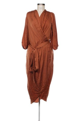 Φόρεμα City Chic, Μέγεθος XL, Χρώμα Πορτοκαλί, Τιμή 22,00 €, #137333098