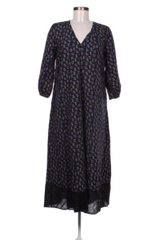 Rochie Neo Noir, Mărime M, Culoare Multicolor, Preț 94,48 Lei, #137335150