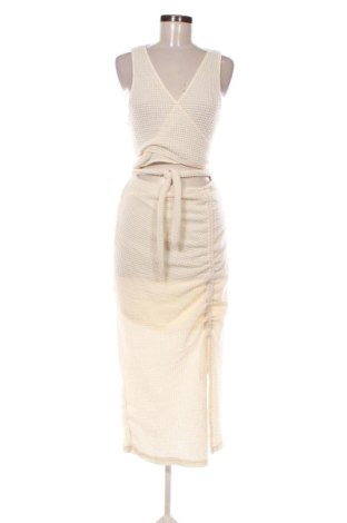 Rochie Unbranded, Mărime L, Culoare Ecru, Preț 188,91 Lei, #137337679