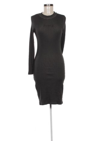 Rochie Motion, Mărime S, Culoare Negru, Preț 189,70 Lei, #137342426