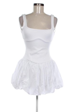 Rochie Zara, Mărime S, Culoare Alb, Preț 114,46 Lei, #137251237